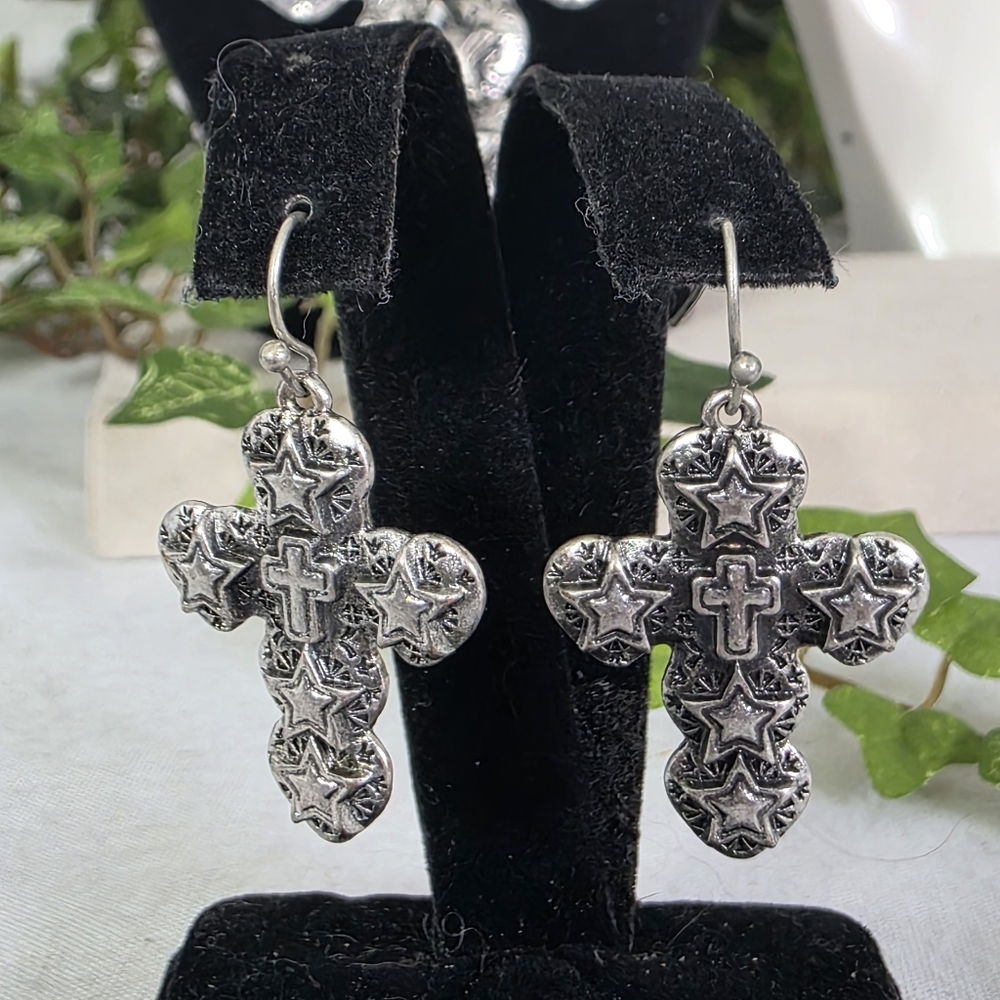 Statement Silver Multi Chain Necklace with Large Cross Pendant & Earrings Set - Picture 10 of 13